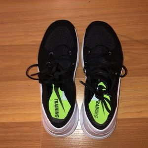 Nike free run trainers